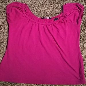 New York and Company basic short sleeve